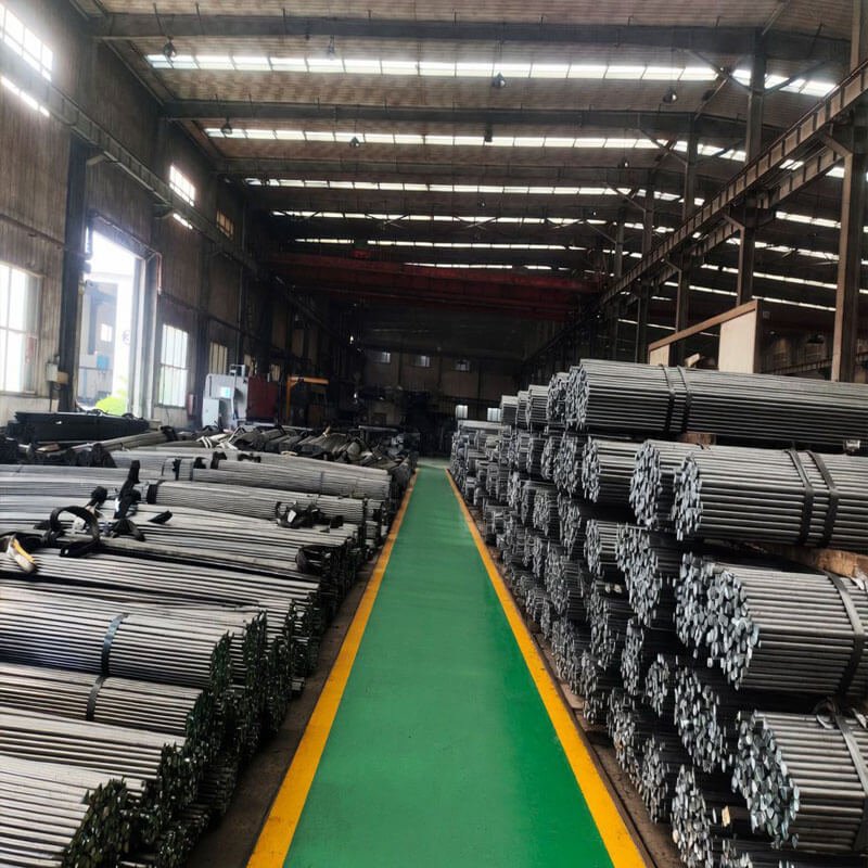 YaDa in-house surface finishing and grinding center for precision hydraulic cylinder rods